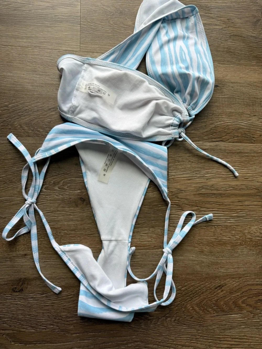 SHEIN Light Blue & White Striped Bandeau Tie-Side Bikini Set - Picture 4 of 4